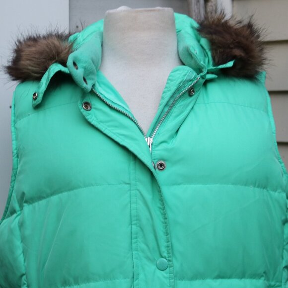 GAP Mint Green Fleece Lined Removable Fur Hood Down Insulated Puffer Vest Sz XL - Picture 6 of 12
